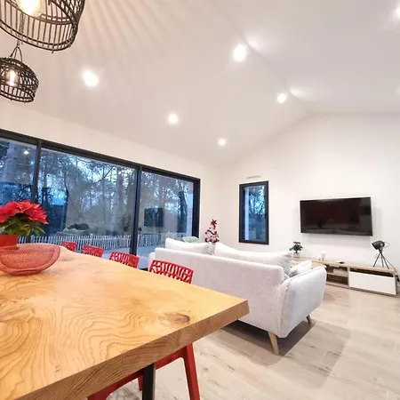 Maison Design En Bord De Hébergement de vacances